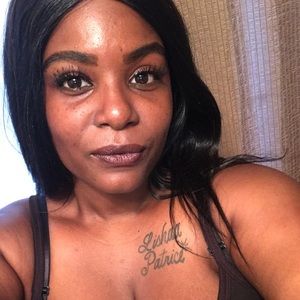 Meet your Posher, Alisha